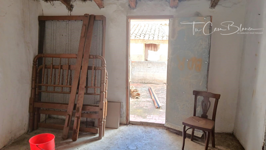 Rodinný dom na predaj, na rekonštrukciu, L´Alfas del Pi , 216m2