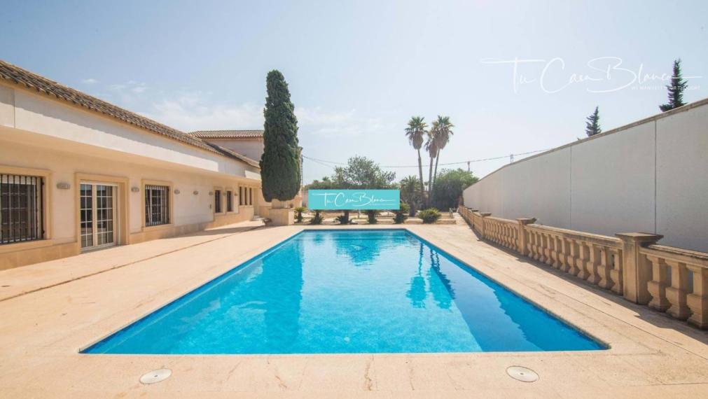 Mediterran Vila Elche, 1422 m2, 7 spální,11 kúpeľní, salón Andaluz