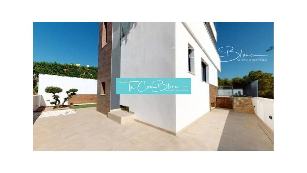 Novostavba Vila La Nucia, 141m2, 3 spálne, 4 kúpeľne 