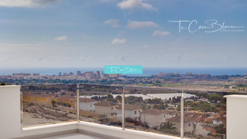 Dokončená novostavba, Vila El Campello 243m2, 647m2, 