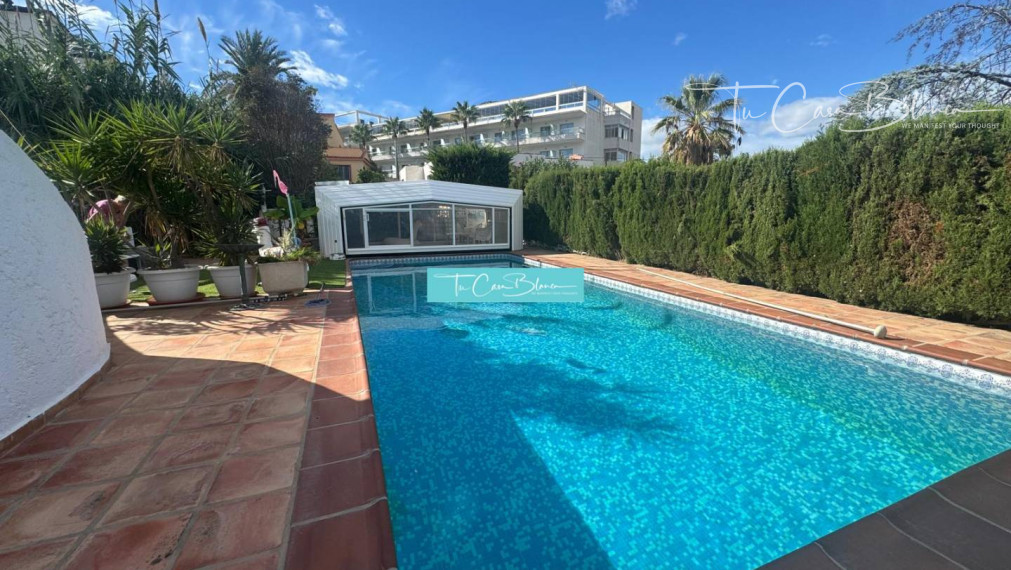 Vila Albir, 5 spální, 3 kúpeľne, samostatný bazén 