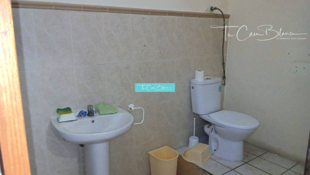 Byt s povolením na rekonštrukciu L´Alfas del Pi, 223m2, s obchodom