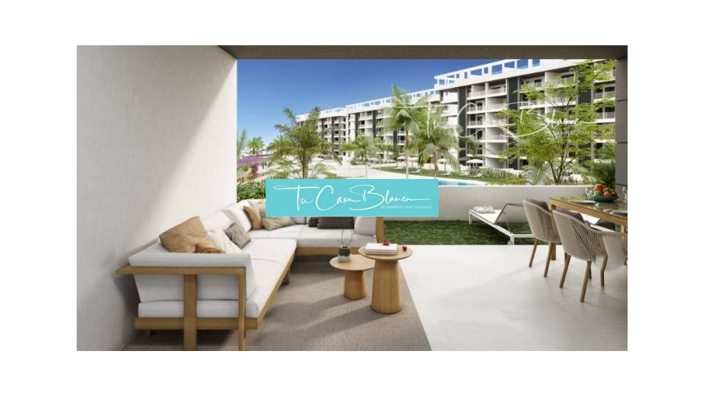 Novostavba Apartmán La Mata, 78m2, bazén, garáž