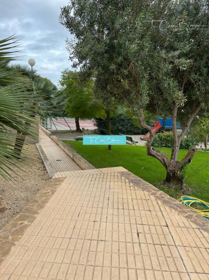 LUXUSNÝ byt Benidorm 105m2, 3spálne, bazén 