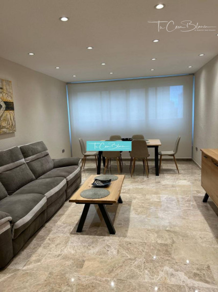 LUXUSNÝ byt Benidorm 105m2, 3spálne, bazén 