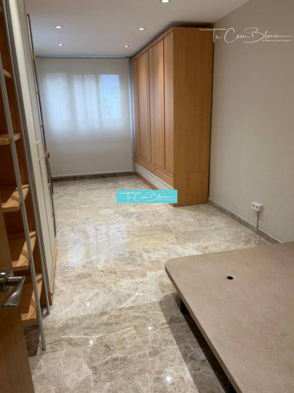 LUXUSNÝ byt Benidorm 105m2, 3spálne, bazén 
