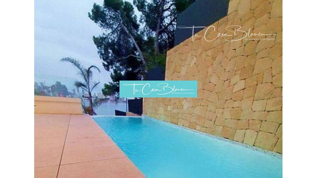 PRVÁ LÍNIA - Dokončený Apartmán Benidorm, 297m2, bazén, jacuzzi