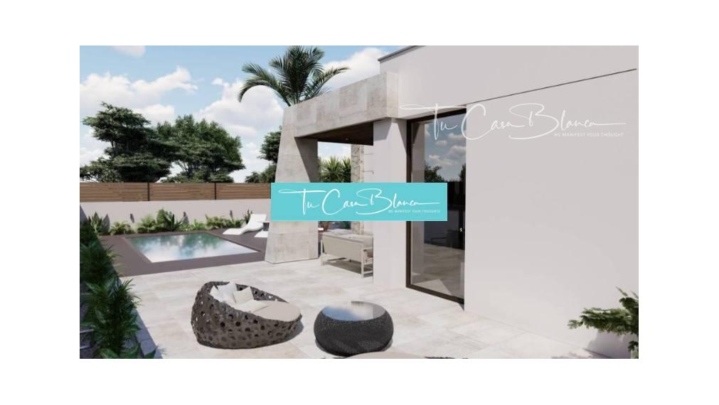 Dokončená novostavba, Rodinný dom Benijófar, 113m2, solárium, bazén 