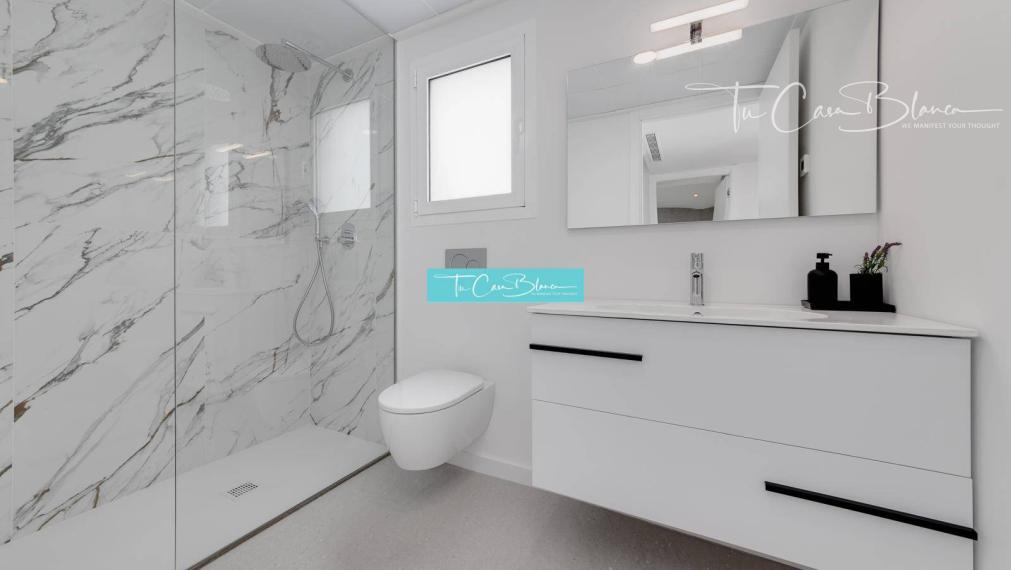 Dokončená novostavba, Vila El Campello 243m2, 647m2, 