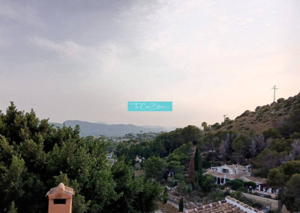 Rodinný dom na predaj s krásnymi výhľadmi, Javea, 4 spálne  